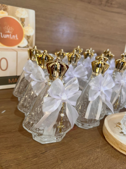 Nossa senhora de vidro com terço e laço 80ml