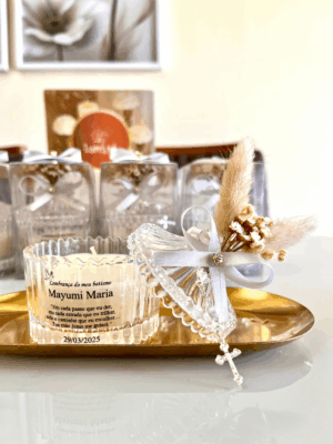Lembracinha bomboniere com vela aromática Batizado e Terço